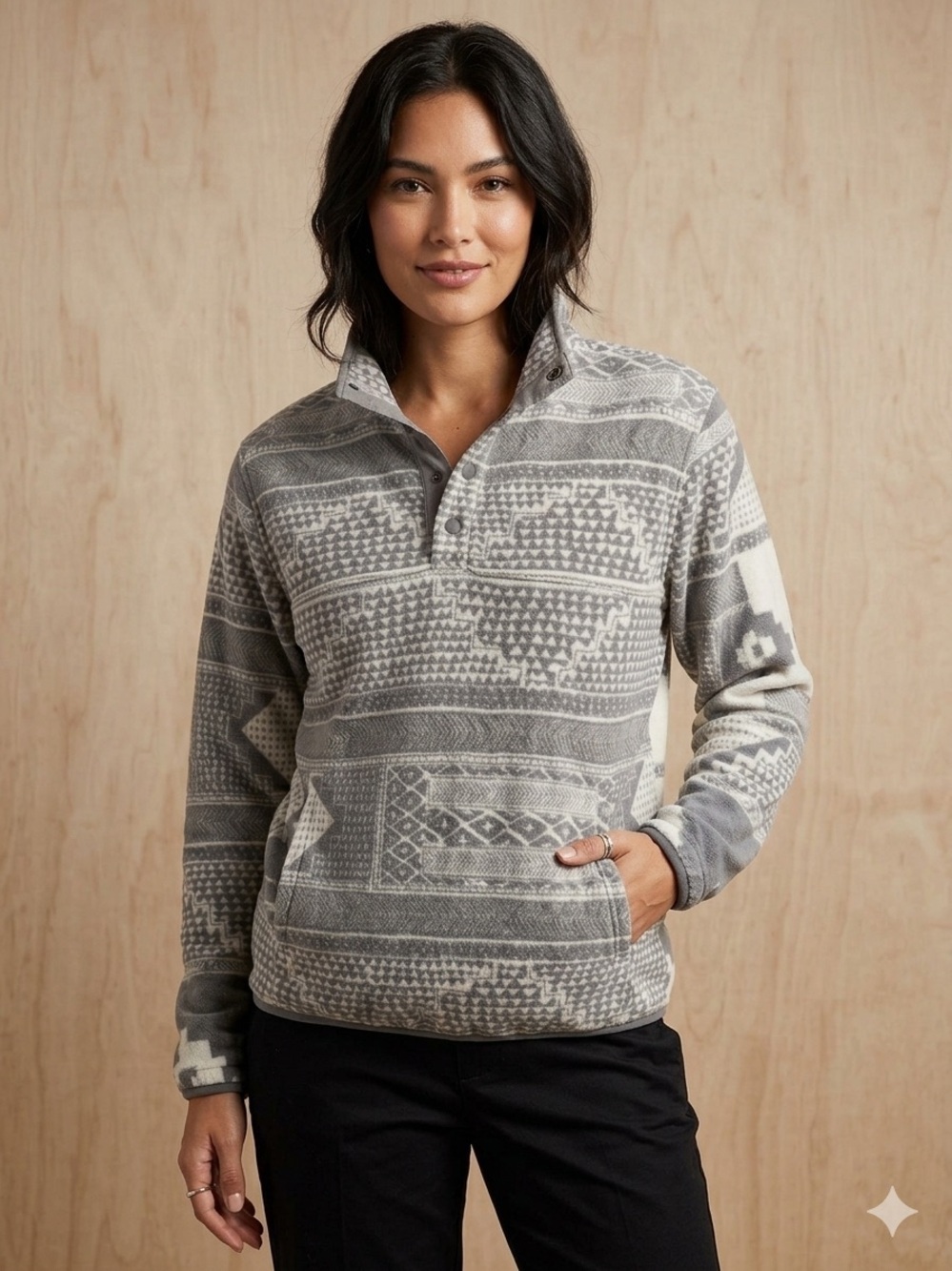 Columbia White & Grey Fleece Pull-over